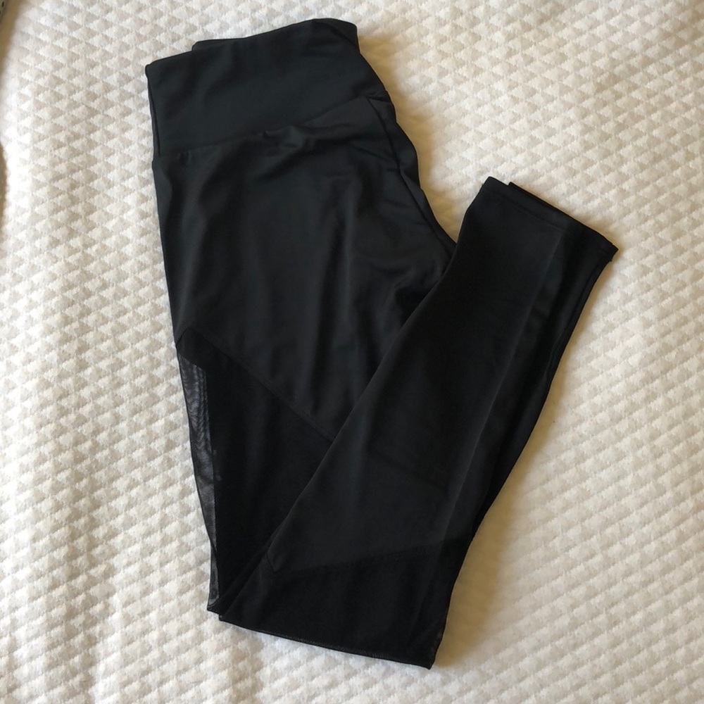 Onzie leggings